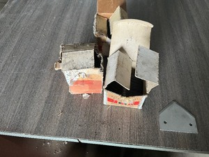 lot 47 image: 3 boxes of sickle sections approx 90