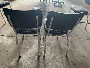 lot 27 image: 2 black chairs  great for Garage