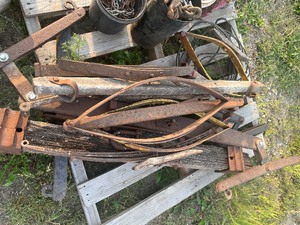 lot 66 image: Horse equipment parts