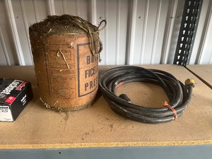 lot 57 image: Electrical Cord and twine