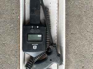 lot 8 image: Hay Moisture Tester