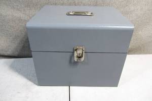 lot 79 image: Buddy Products Lockable Metal Tool Box w Divider-10x10x12.5
