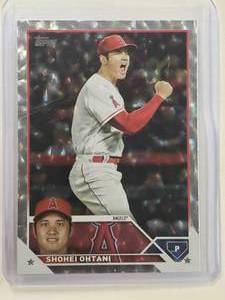 lot 20 image: Shohei Ohtani 2023 Silver Foil Topps No. 17
