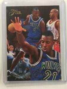 lot 22 image: Kevin Garnett Rookie 95-96 FleerSkybox Flair No. 206