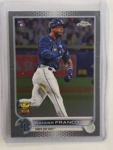 lot 29 image: Wander Franco Rookie 2022 Topps Chrome No. 35 Chrome