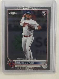 lot 30 image: Royce Lewis Rookie 2022 Topps Chrome No. USC79
