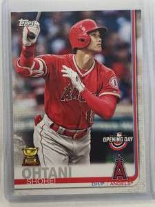 lot 55 image: Shohei Ohtani 2019 Topps Rookie Cup No. 100 Opening Day
