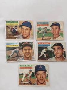 lot 79 image: Lot of 5 Vintage 1956 Topps Cards Wall Post No. 158, Herman Wehmeier No. 78, Dixie Howell No. 149, Joe De Maestri No. 161, Willard Nixon No. 122