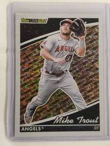 lot 139 image: Mike Trout 2022 Topps Black Gold No. BG-3