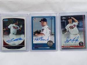 lot 217 image: Lot of 3 On Card Autos Kohl Stewart 2019 Rookie Topps No. AS-KS Hand Numbered 3150, Oswaldo Arcia Bowman Chrome No. BCP-OA, Stephen Gonzalves Rookie Chrome No. RA-SG Numbered 77499