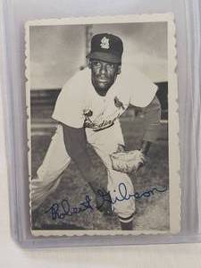 lot 275 image: Bob Gibson 1969 Topps No. 29 of 33 Photos