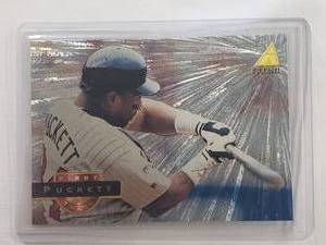 lot 289 image: Kirby Puckett 1994 Pinnacle Museum Collection No. 21