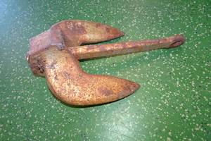 lot 328 image: Spike Boat Anchor