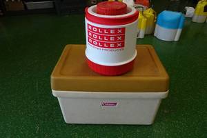 lot 333 image: Vintage Coleman Cooler and Aladdin Drink CoolerDispenser