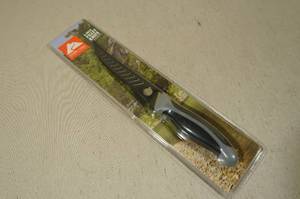 lot 40 image: Ozark Trail 6 Fillet Knife
