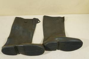 lot 88 image: Tingley Rubber Boot Covers -XL