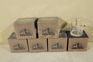 lot 147 image: 6 Rocks Glasses with Embedded Bullets - Dont Like Guns, Dont Buy One