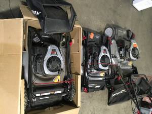 Lot of Assorted Murray  Lawn Mower  Various Conditions Customer Returns See Pictures
