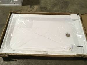 Swiss Madison Voltaire 36 in. x 60 in. Acrylic, Single-Threshold, Left-Hand Drain, Shower Base in White Damaged Customer Returns See Pictures