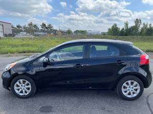 lot 27 image: 2012 Kia Rio 5-DOOR EX - 1 OWNER