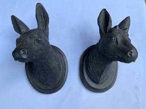 Resin Wall Mount Deer Figures