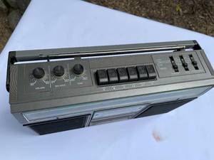 Vintage General Electric 3-5252-D AMFM Cassette Recorder