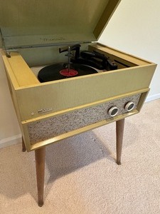 Vintage Webcor Record Player on Stand