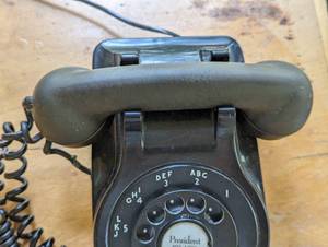 Black Vintage Rotary Phone