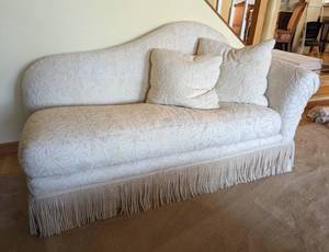 Beautiful Down Filled White Chaise Lounge Sofa