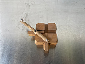 lot 28 image: Trammel Of Archimedes Wooden TrammelDo-Nothing Machine
