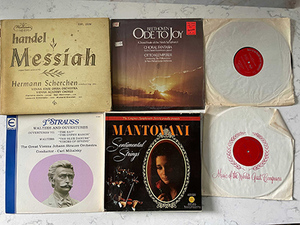 lot 29 image: Lot of 20 Classical Vinyl Records