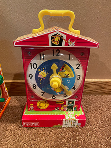 lot 76 image: Lot of 2 Childrens Toys, Fisher Price Cash Register and Teaching Clock