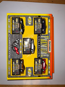 lot 105 image: Matchbox Corvette Sets, 40th Anniversay and Premiere