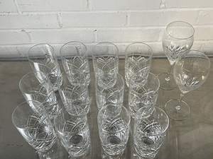 lot 156 image: Lot of 12 Water Glasses and 2 Wine Glasses