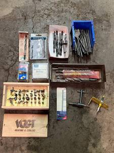 lot 75 image: Carpenters Tool Lot #4