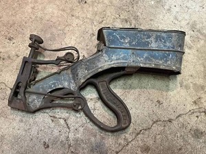 lot 85 image: Antique Pearsons Nailer Automatic Nail Gun Patented 1892 & 1908