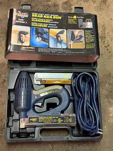 lot 86 image: Arrow Electro-Matic ET200 Nailmaster 2 Nail Gun