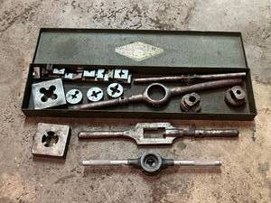 lot 90 image: Vintage Thorsen Tap and Die Set