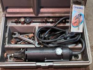 lot 92 image: Dremel Tool Set in Working Condition