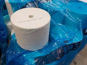 lot 17 image: 31 Rolls Compact 2 Ply Coreless Toi...