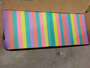 lot 21 image: 24 ct Post It Cabinet Pack...