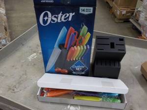 lot 26 image: Oster 14 pc Knife Set with Holder...