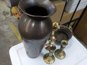 lot 43 image: 5 Pcs of Brass Dcor...