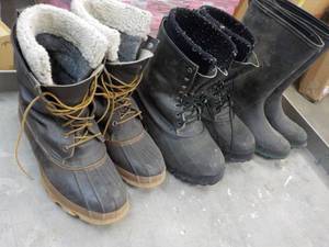 lot 46 image: 3 Pair Boots, 2 Mens size 11 and 1 ...