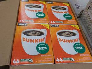 lot 258 image: 4 ct Boxes Keurig Decaffinated Dunk...