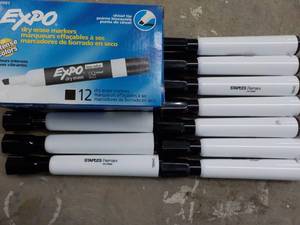 lot 261 image: Expo Dry Erase Markers...