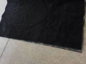 lot 313 image: Floor mat 57 x 68 previously used...