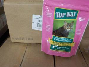 lot 346 image: 10 ct 15 oz Bags Top Kat Premium Ca...