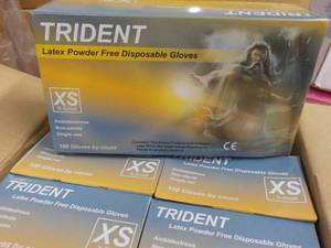 lot 378 image: Case of 1000 Trident Latex Powder F...
