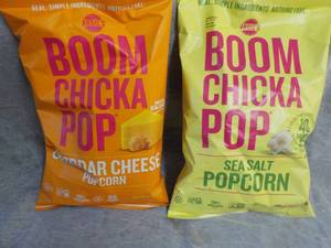 lot 86 image: Boom Chicka Pop 4.4 oz Bags - 1 eac...